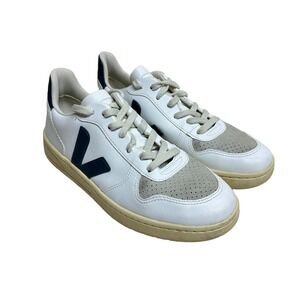 Veja V10 Men's White Leather Sneakers With Navy Blue Accent Lace Up EU 40 Size 7